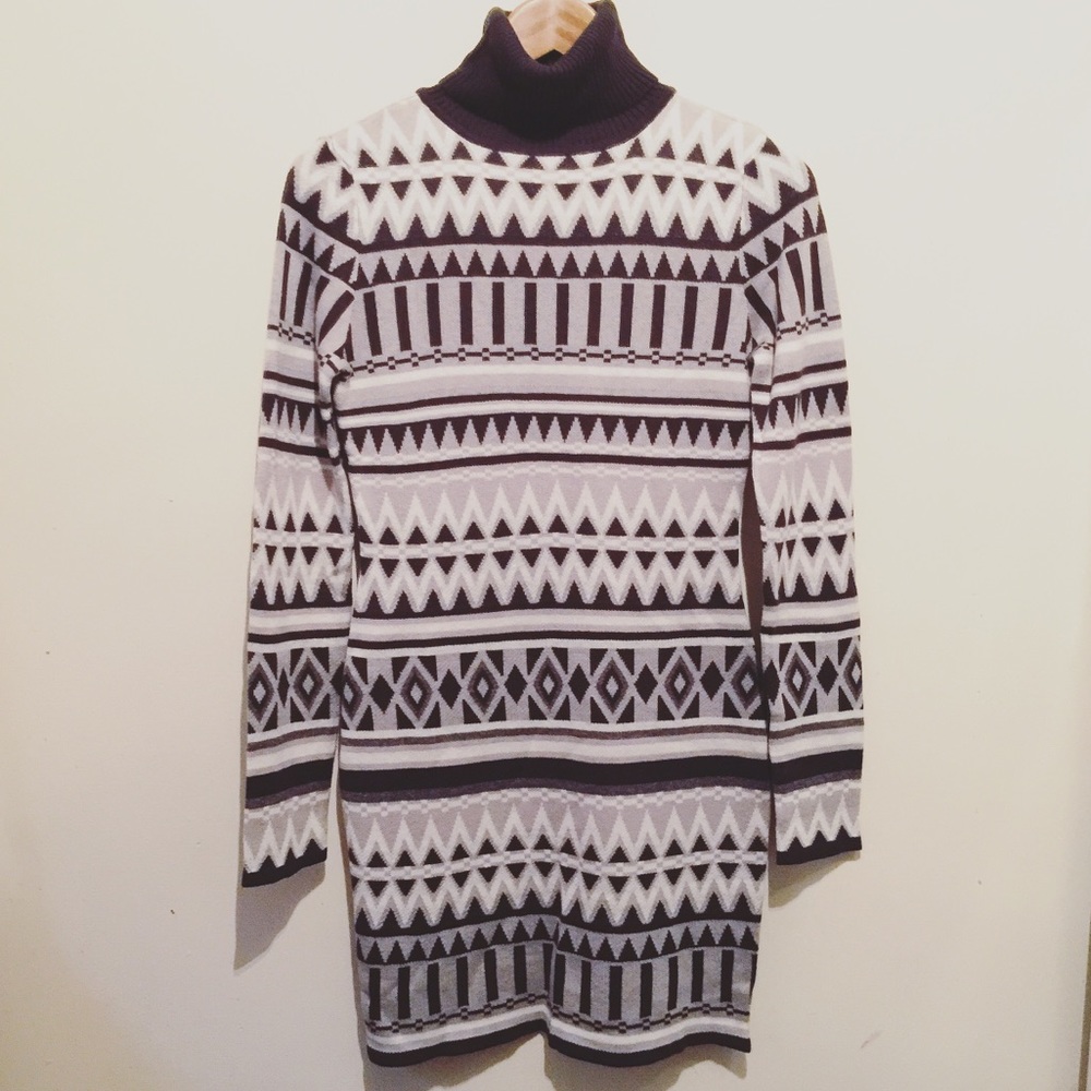 NWT Romeo & Juliet Couture sweater dress